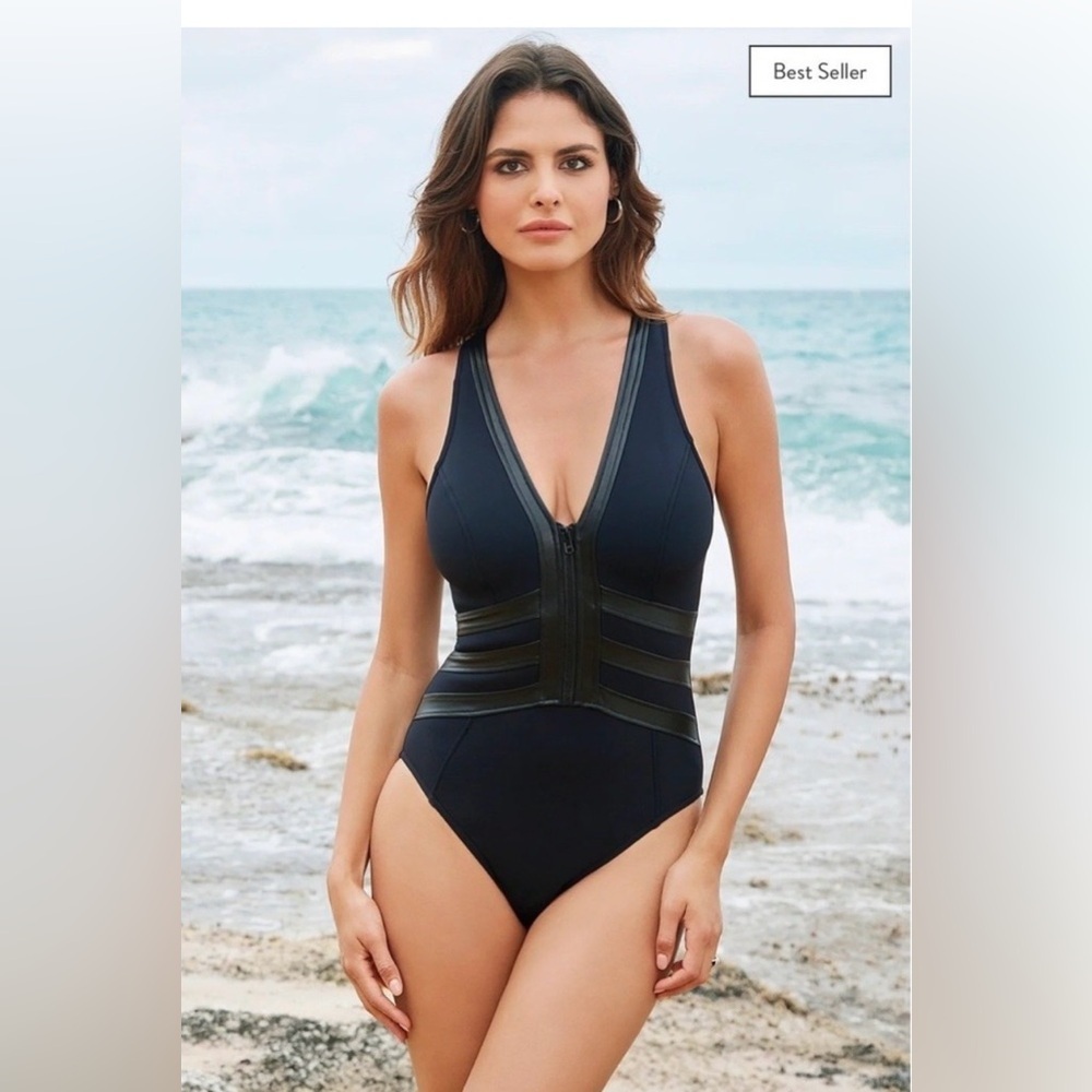 Magicsuit SEAN MOTO Zip Front Swimsuit. Black. Size 12. NWT. R$176